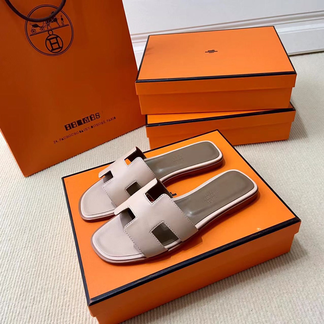 에르메스 올수공 오란 슬리퍼 샌들 스위프트 125